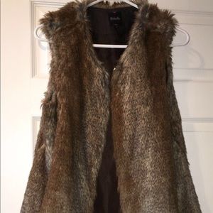 Fur vest
